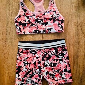 Girls Nike Pro Pink Floral Set - medium shorts, small reversible sports bra